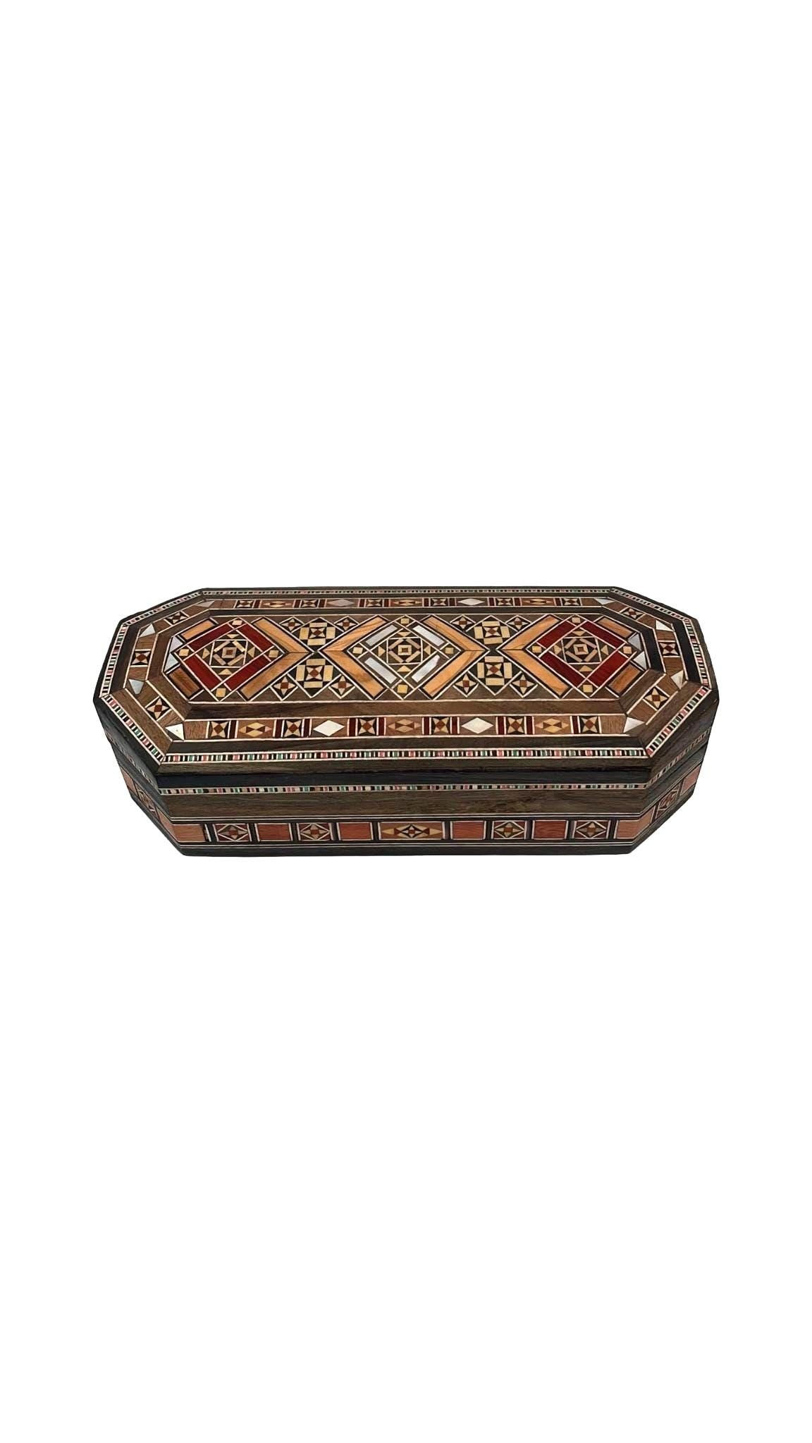 Boîte de rangement bureau octogonale en bois et nacre, incrustée à la main | Mosaïque Syrienne | Taille 20.2 × 8.3 × 6 cm