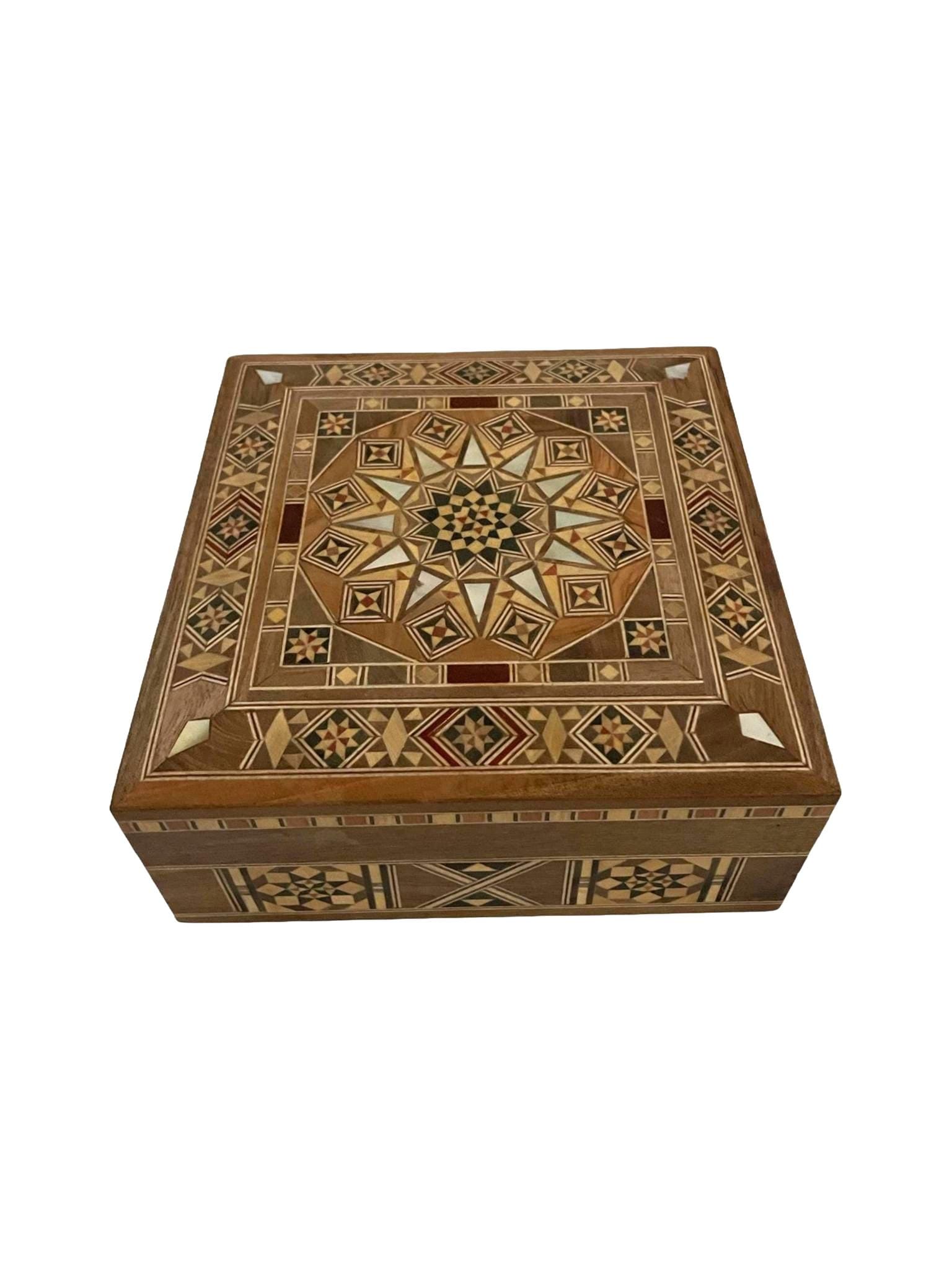 15 × 15 × 6.5 cm | Boîte à bijoux carrée en bois et nacre, incrustée à la main | Mosaïque Syrienne